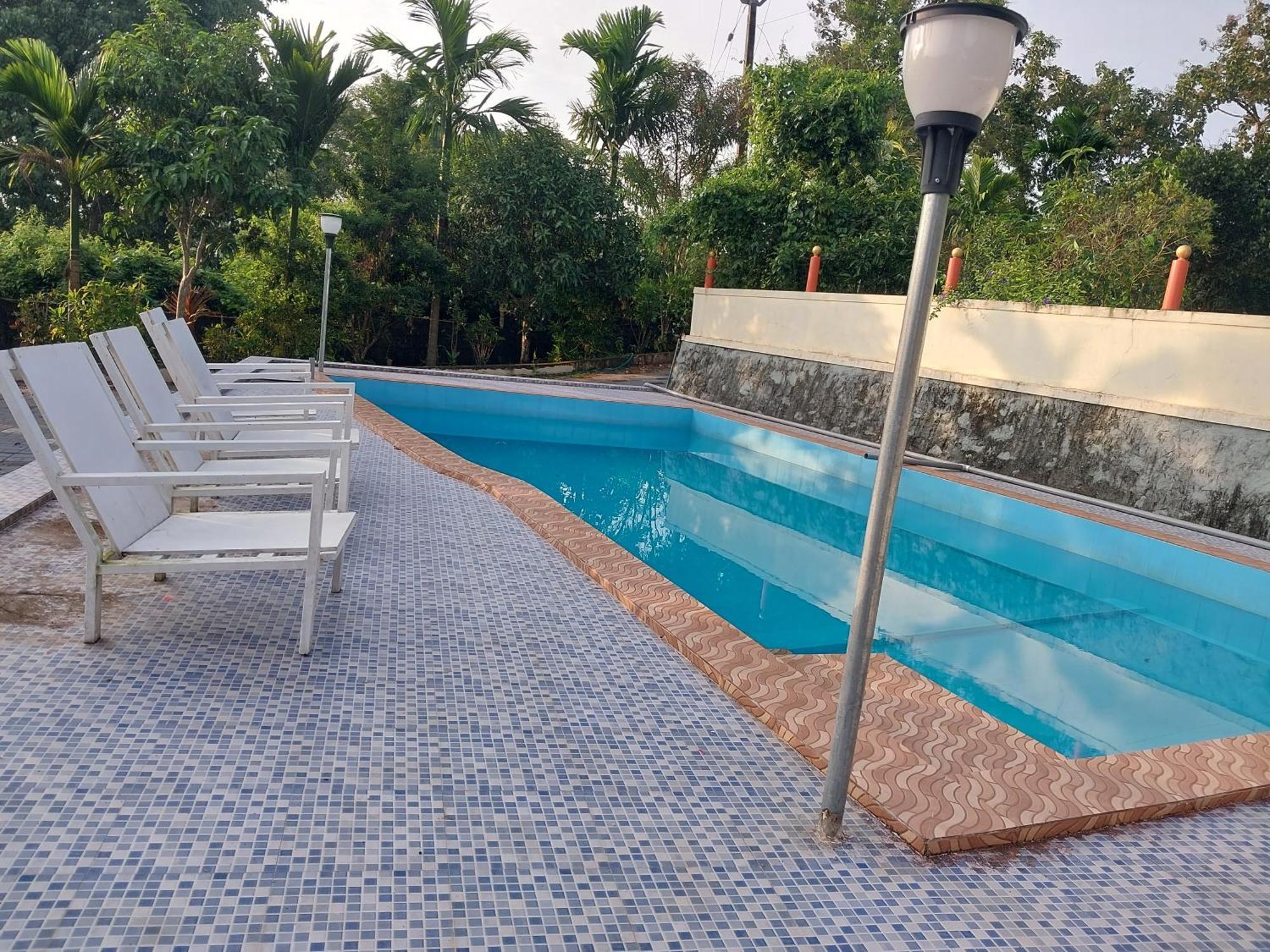 Stayberries River Rock Villa Athirapilly Kizhake Chalakudi Luaran gambar